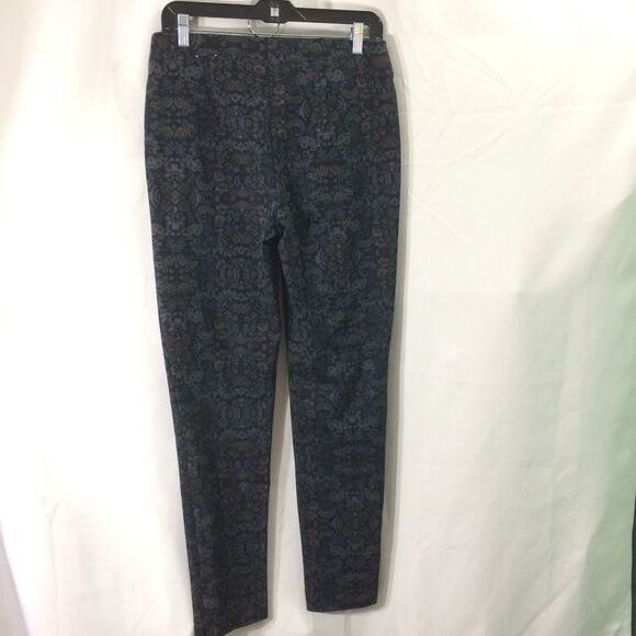 Chico's Size 0.5 (6) Stretch Pull-On Pants Brown Paisley Jacquard Slim Leg - Picture 3 of 5